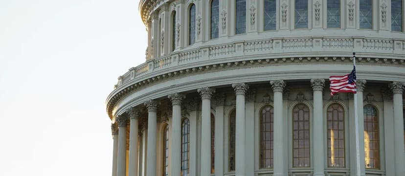 Examining Congressional Trading Ban & A Lawmakers Co-sponsorship